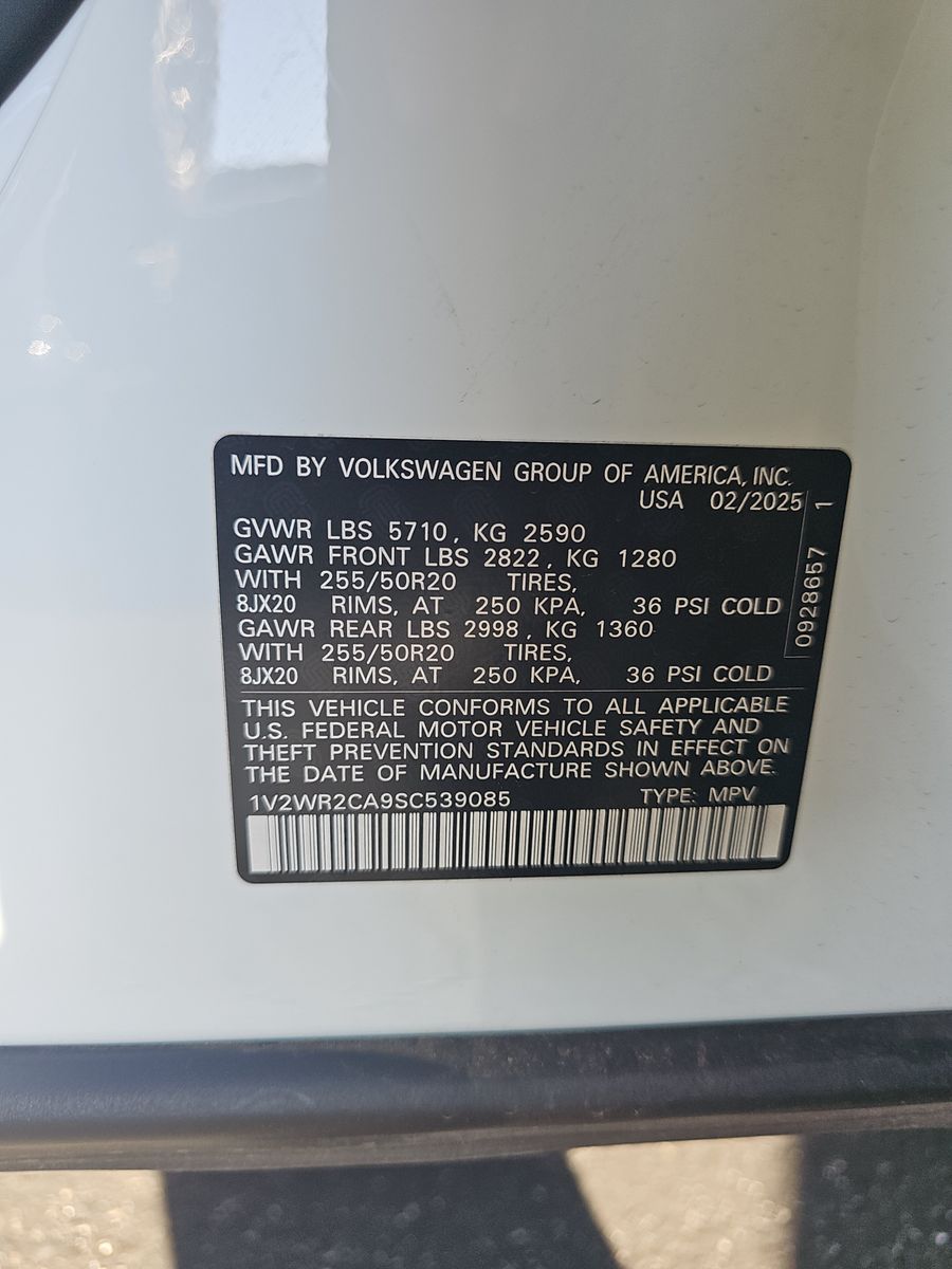 2025 Volkswagen Atlas 2.0T SE FWD