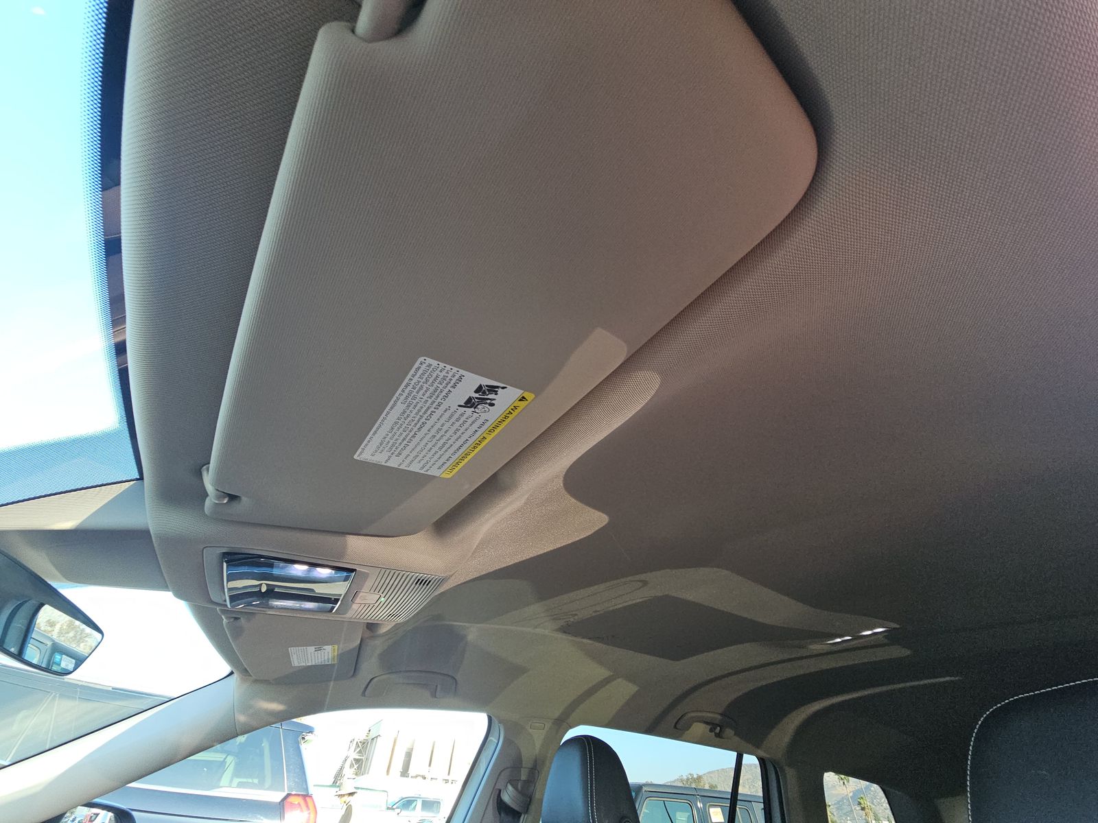 2025 Volkswagen Atlas 2.0T SE FWD