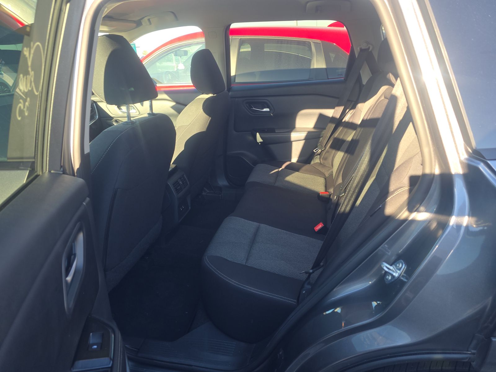 2024 Nissan Rogue SV FWD