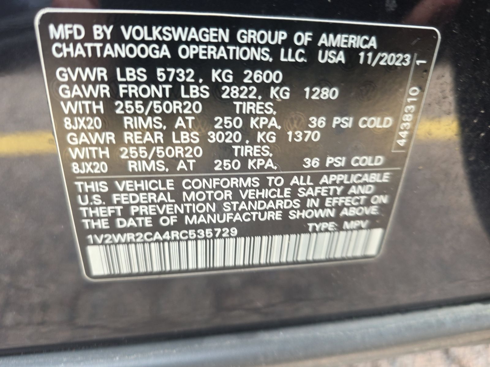 2024 Volkswagen Atlas 2.0T SE FWD