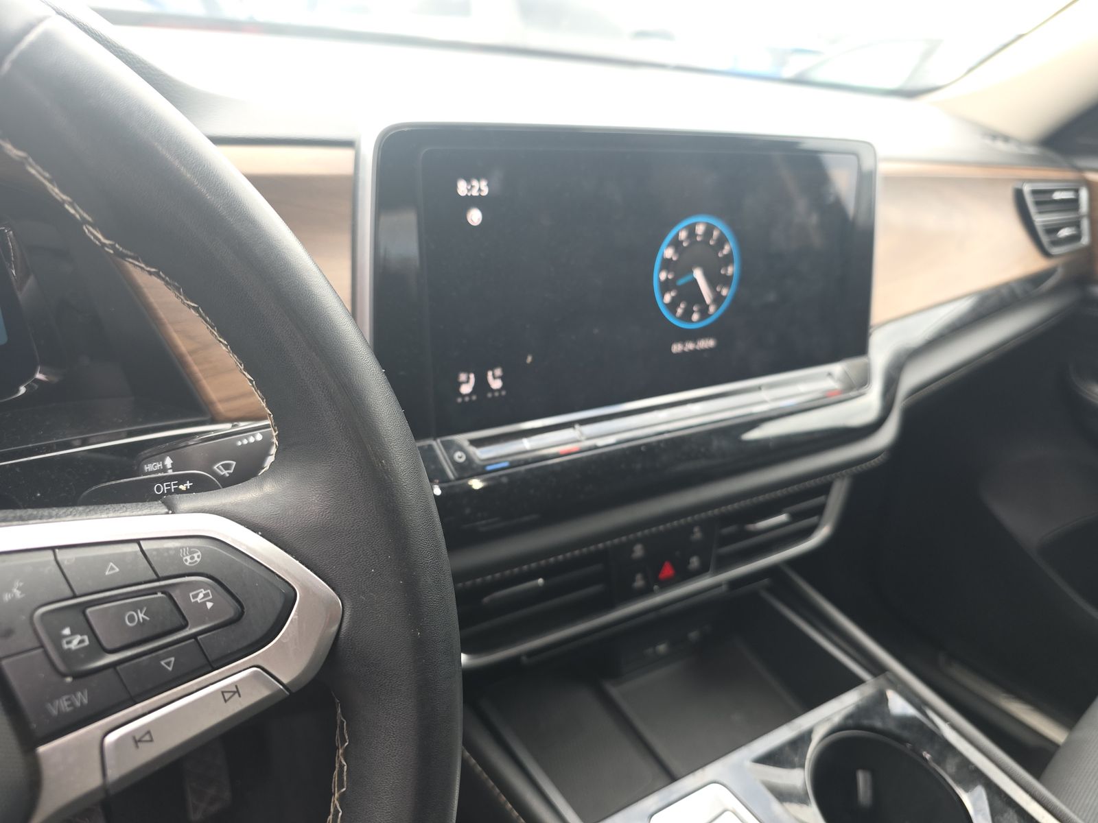 2024 Volkswagen Atlas 2.0T SE FWD