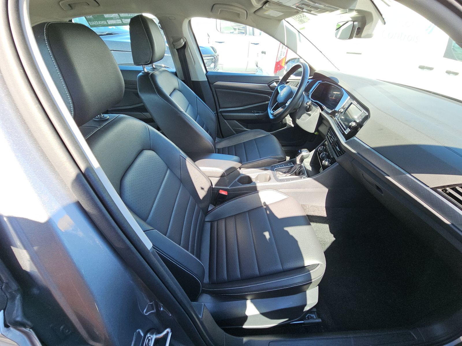 2024 Volkswagen Jetta 1.5T SE FWD