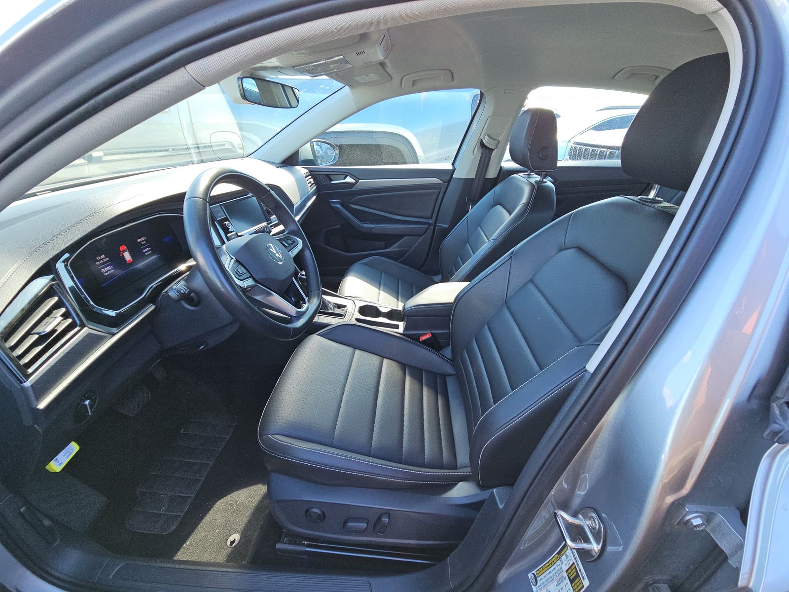 2024 Volkswagen Jetta 1.5T SE FWD