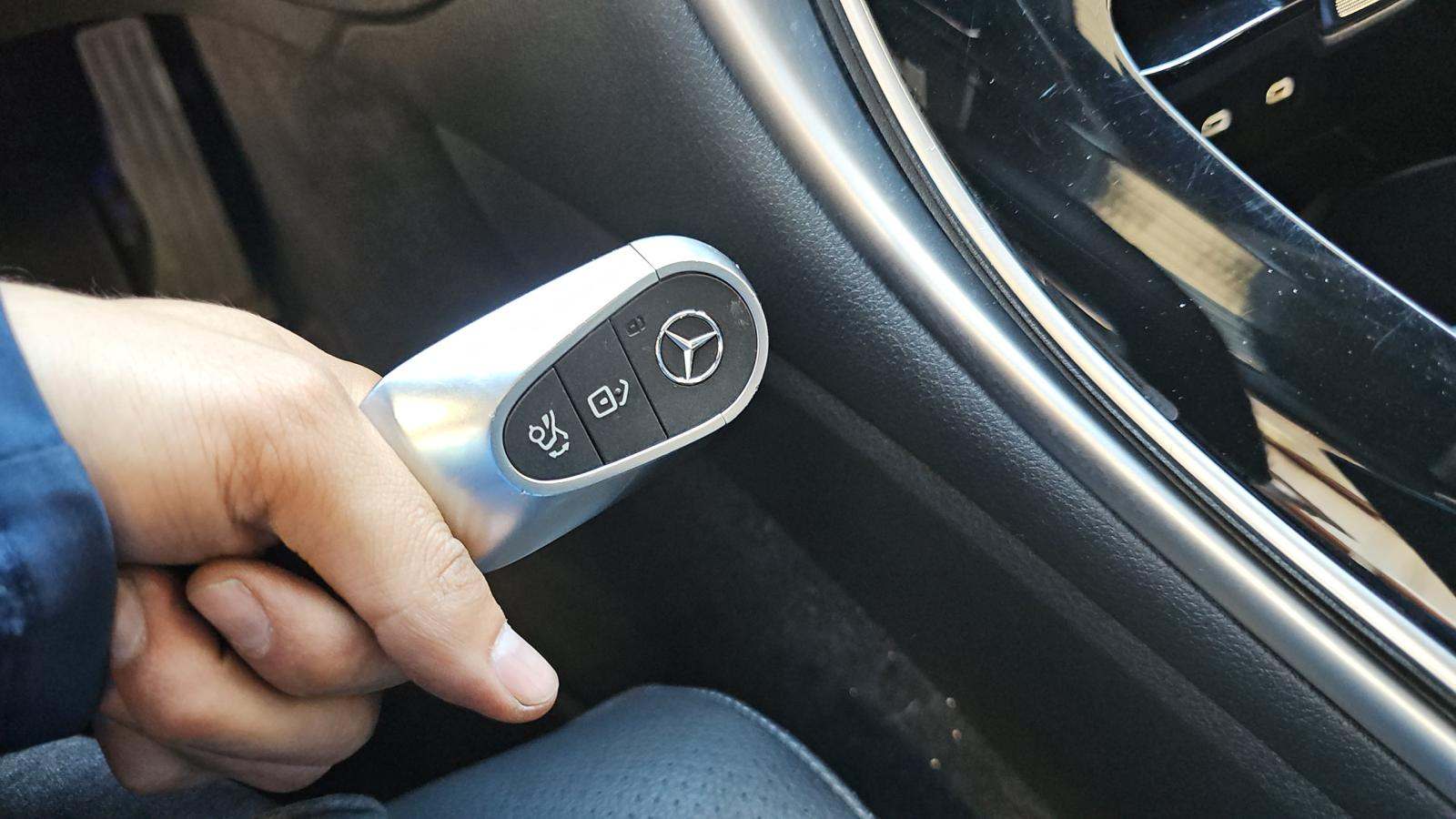 2025 Mercedes-Benz C-Class C 300 FWD