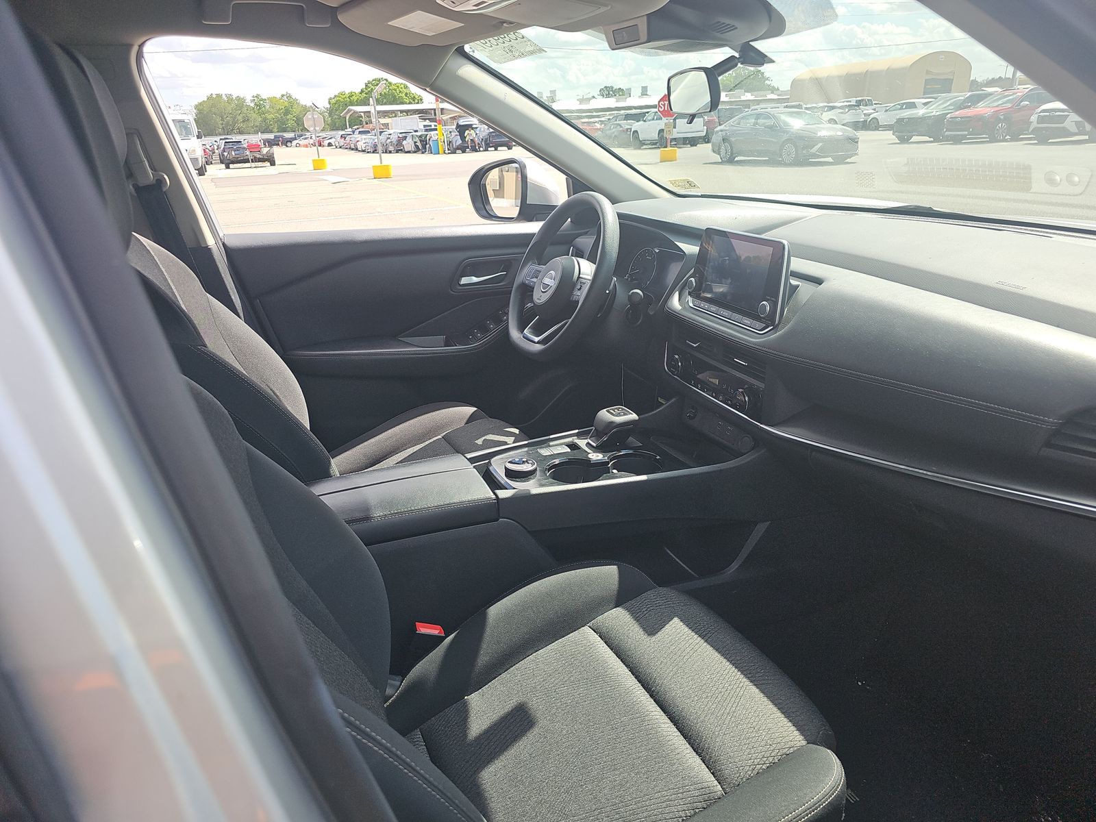 2024 Nissan Rogue SV AWD