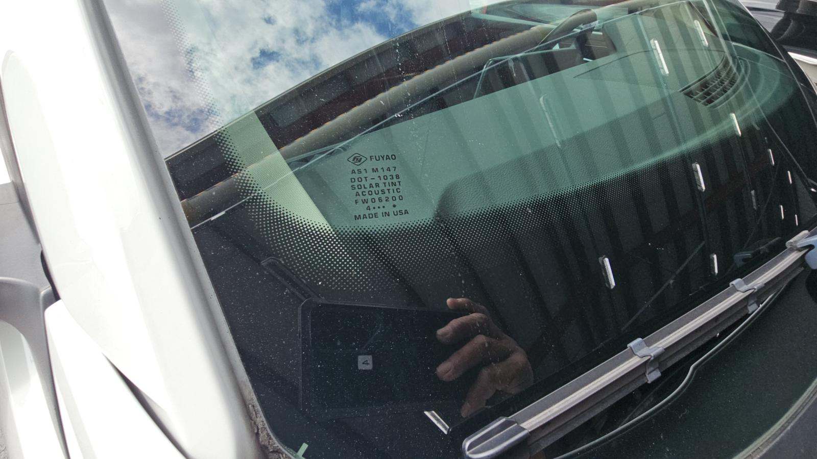 2024 Volkswagen Atlas 2.0T SE AWD