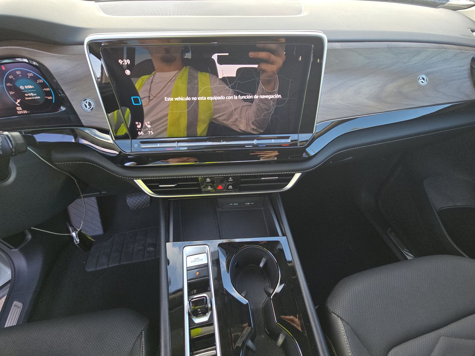 2024 Volkswagen Atlas 2.0T SE AWD