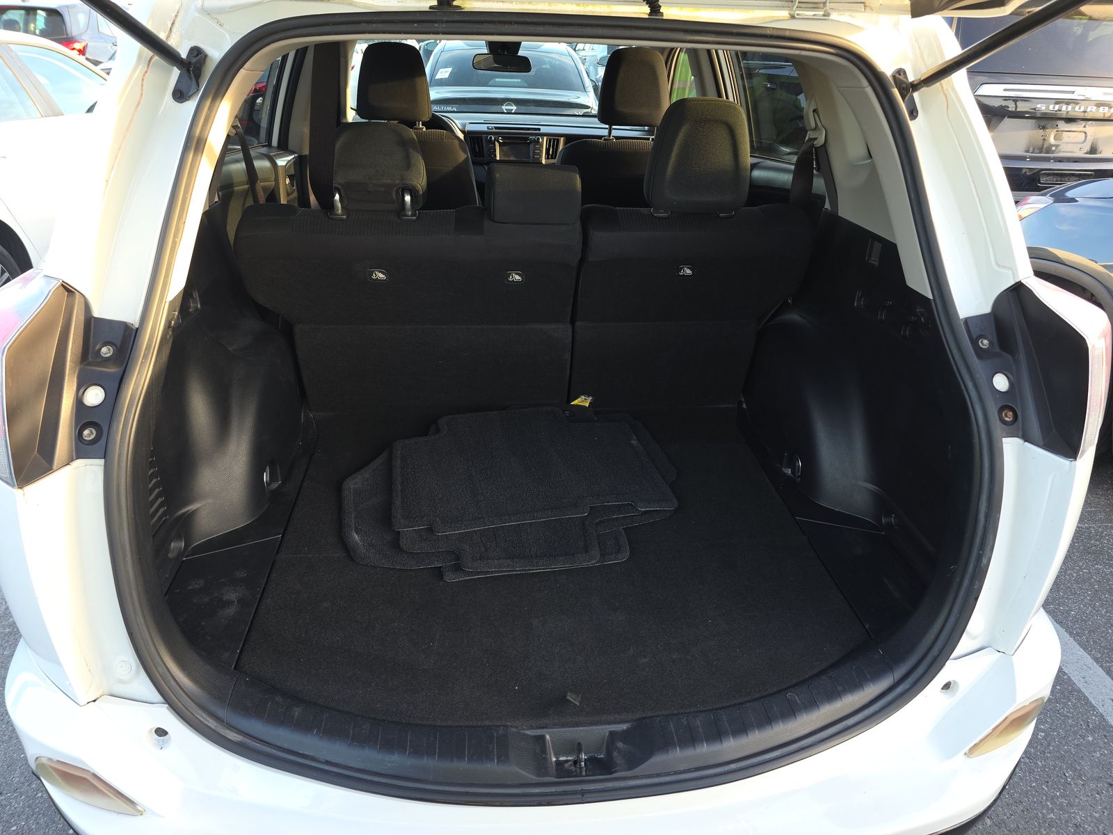 2017 Toyota RAV4 LE FWD