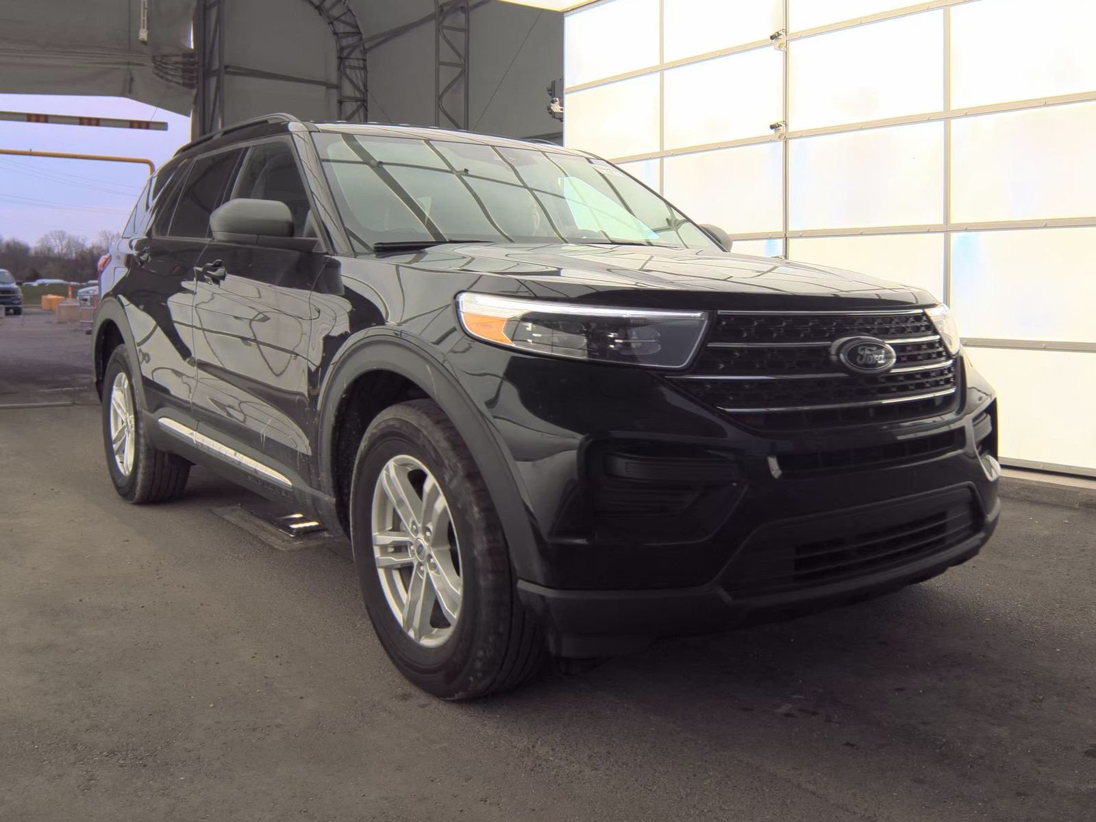 FORD EXPLORER - 5