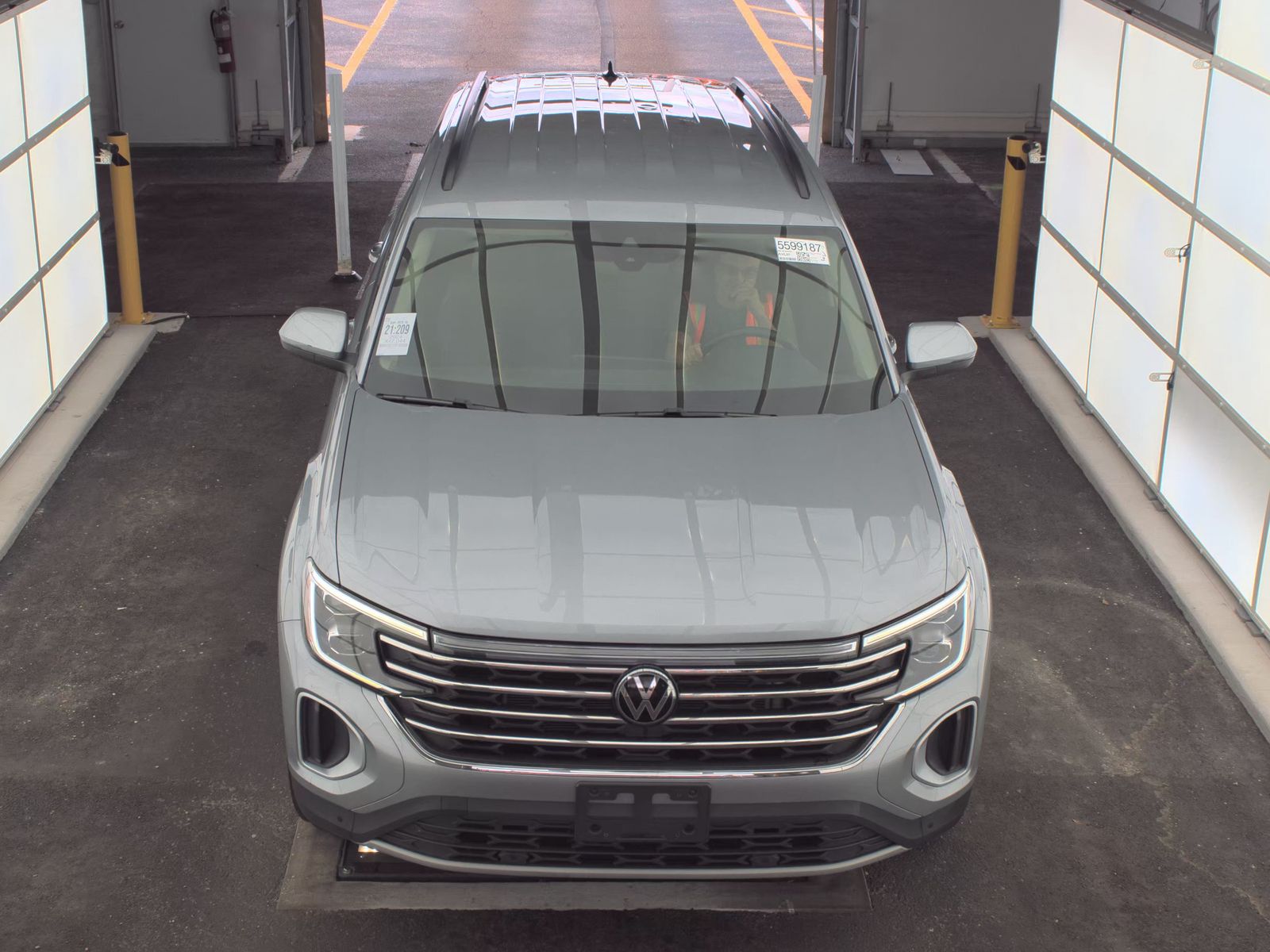 2024 Volkswagen Atlas 2.0T SE FWD