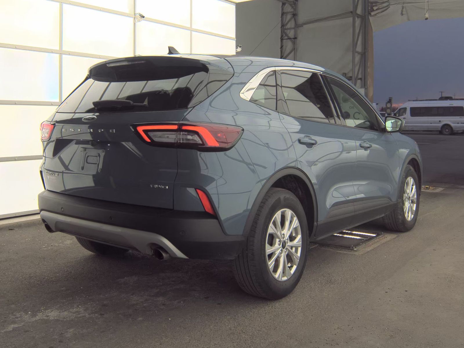 FORD ESCAPE - 6
