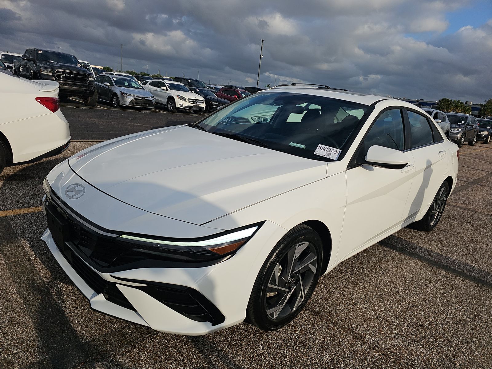 HYUNDAI SEL CONVEN - 1