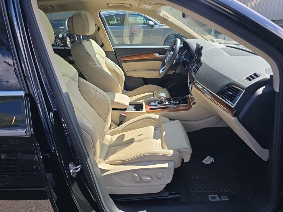 2023 Audi Q5 S line Premium Plus AWD