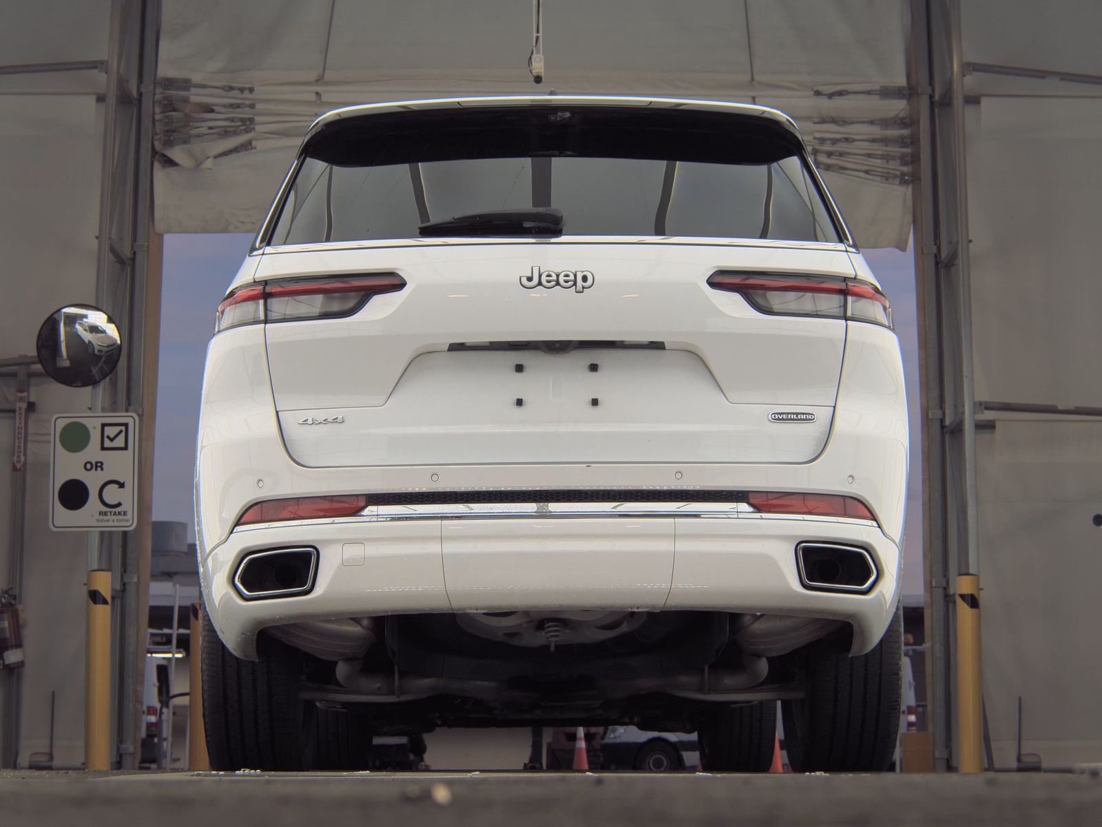 JEEP OVERLAND - 8