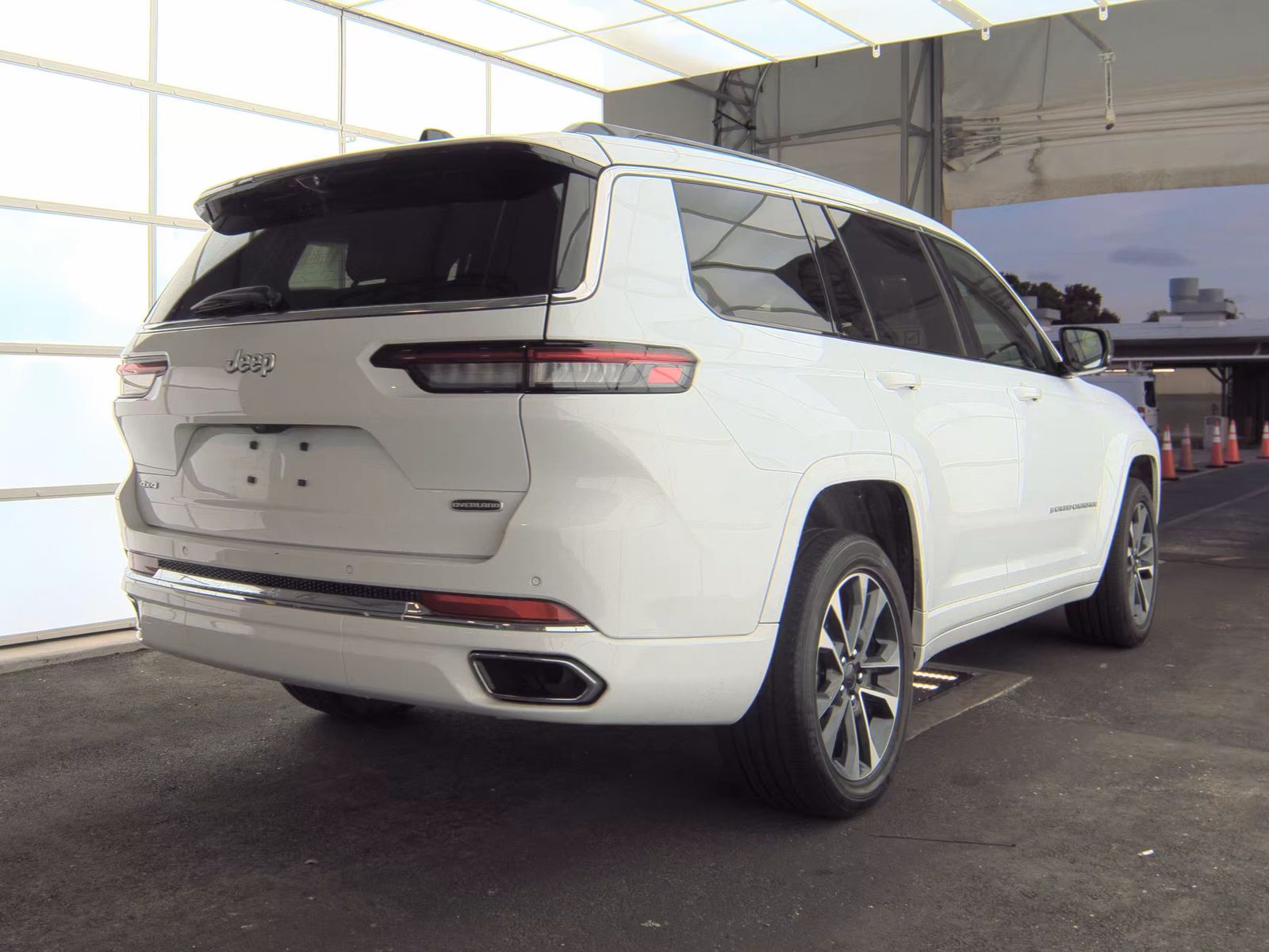 JEEP OVERLAND - 6