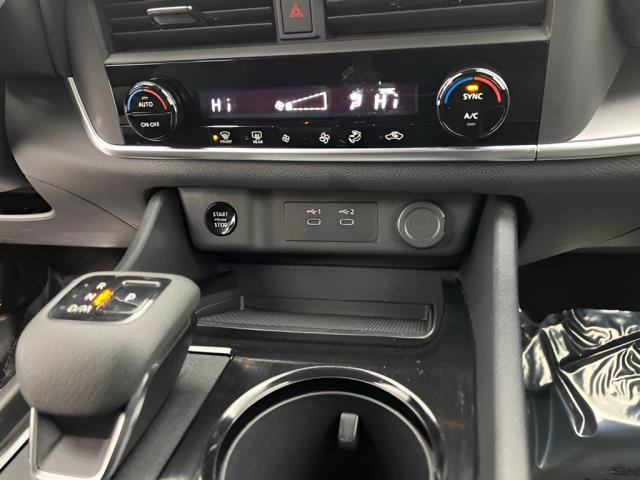 2024 Nissan Rogue SV AWD