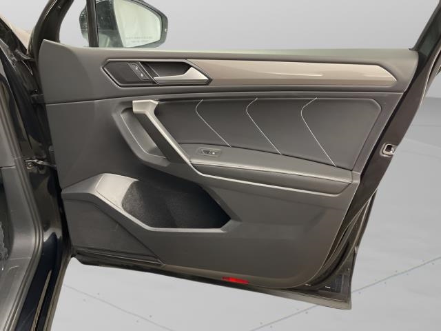 2024 Volkswagen Tiguan 2.0T SE FWD