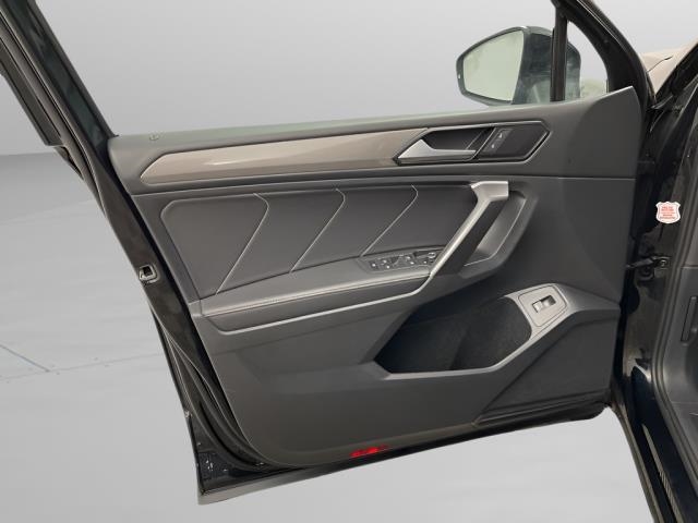 2024 Volkswagen Tiguan 2.0T SE FWD