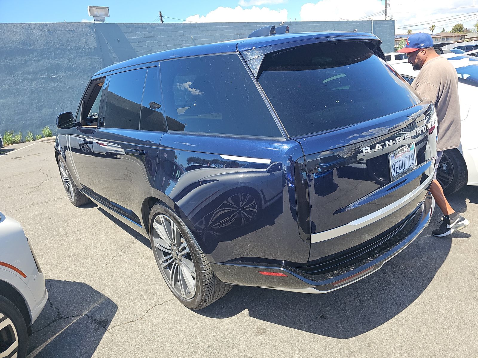 2023 Land Rover Range Rover Autobiography LWB AWD