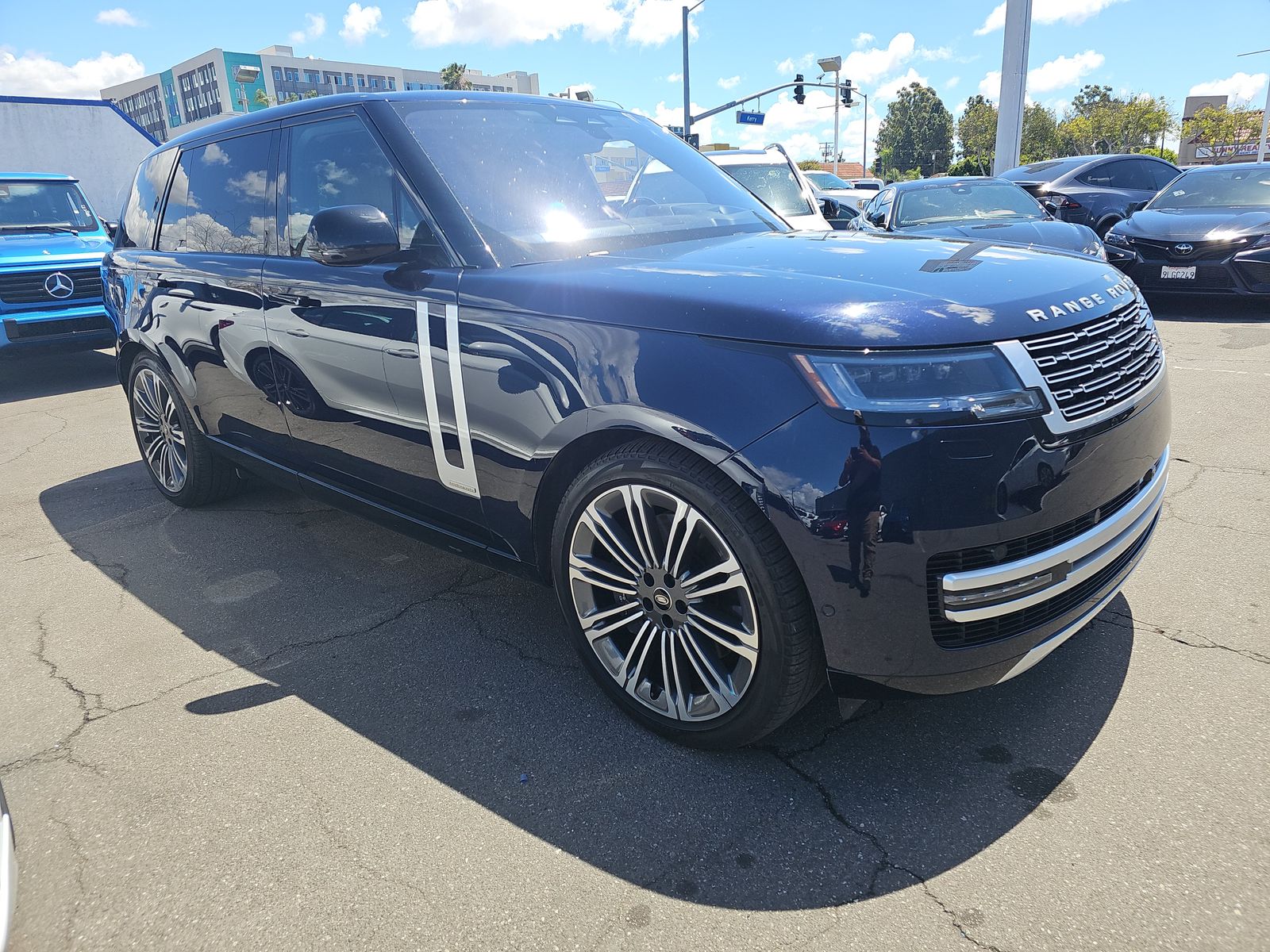 2023 Land Rover Range Rover Autobiography LWB AWD