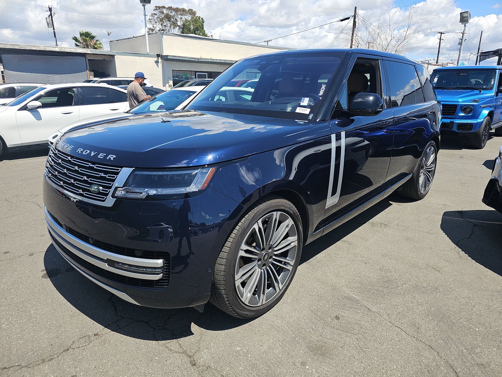 2023 Land Rover Range Rover Autobiography LWB AWD