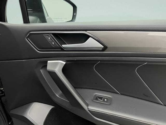 2024 Volkswagen Tiguan 2.0T SE FWD