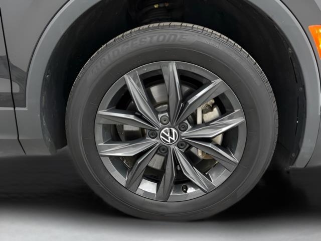 2024 Volkswagen Tiguan 2.0T SE FWD
