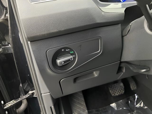 2024 Volkswagen Tiguan 2.0T SE FWD