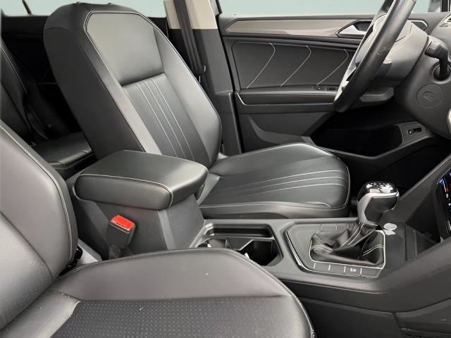 2024 Volkswagen Tiguan 2.0T SE FWD