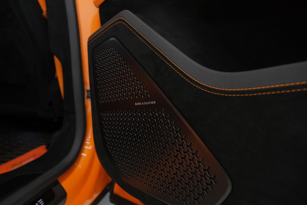 2023 Lamborghini Urus Performante AWD