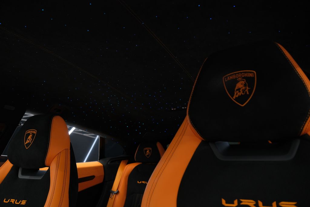 2023 Lamborghini Urus Performante AWD