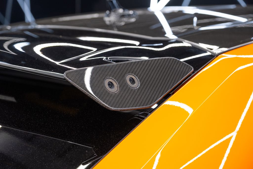 2023 Lamborghini Urus Performante AWD