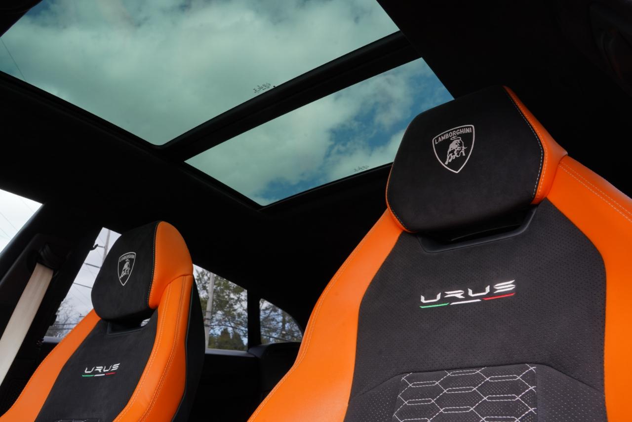 2022 Lamborghini Urus Base AWD