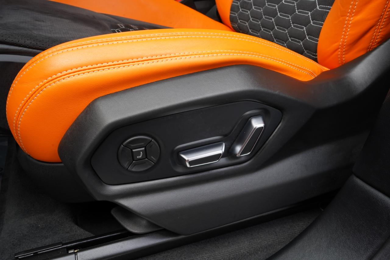 2022 Lamborghini Urus Base AWD