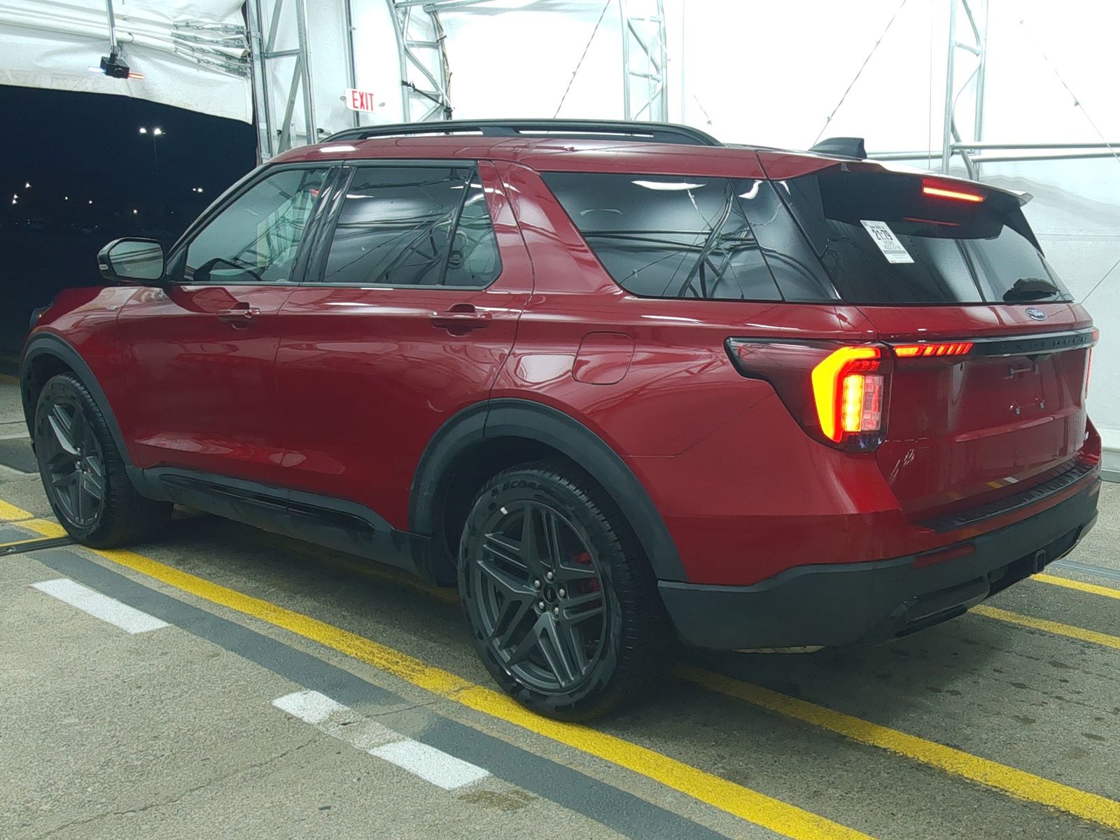 FORD EXPLORER - 7
