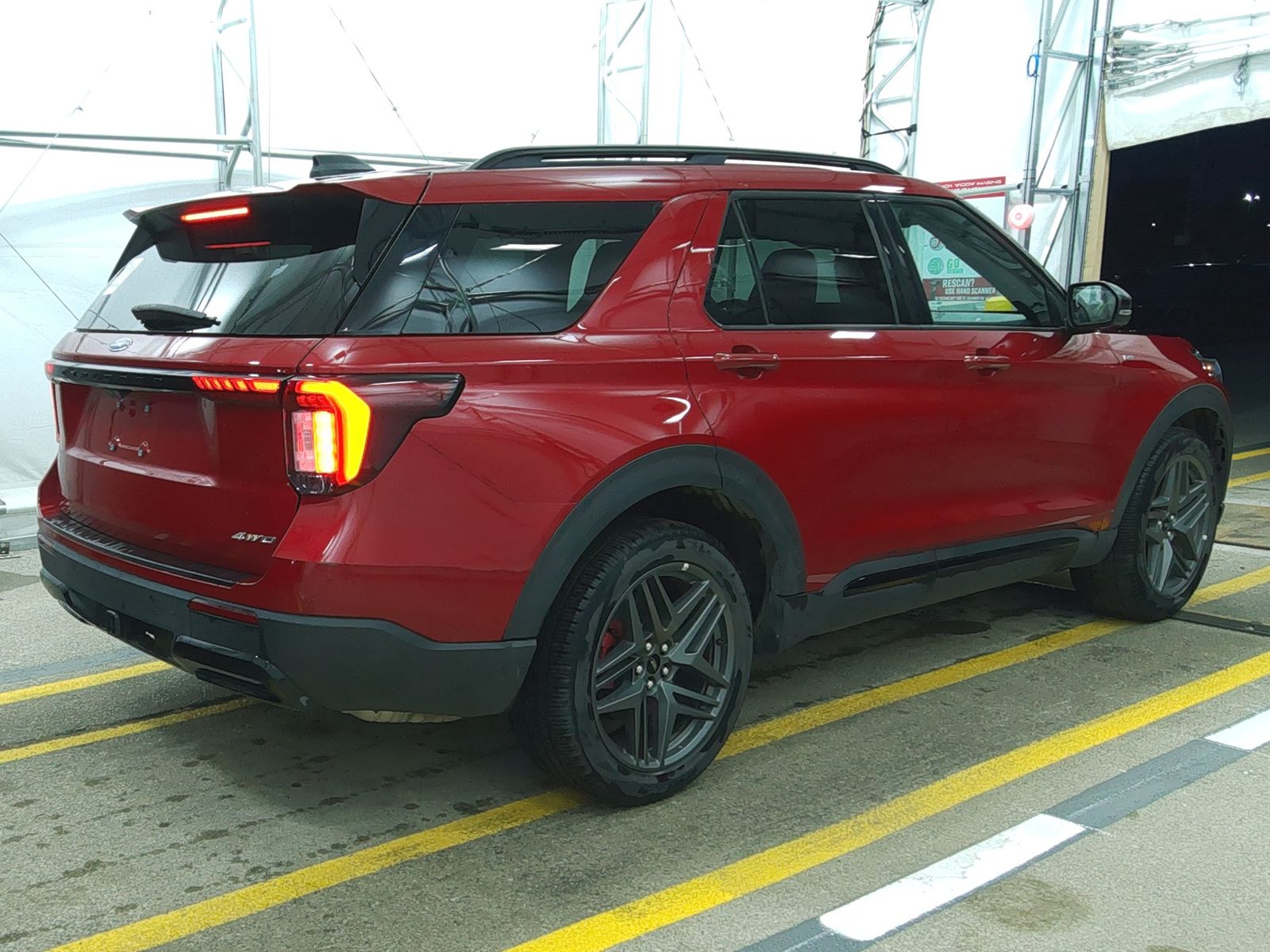 FORD EXPLORER - 5