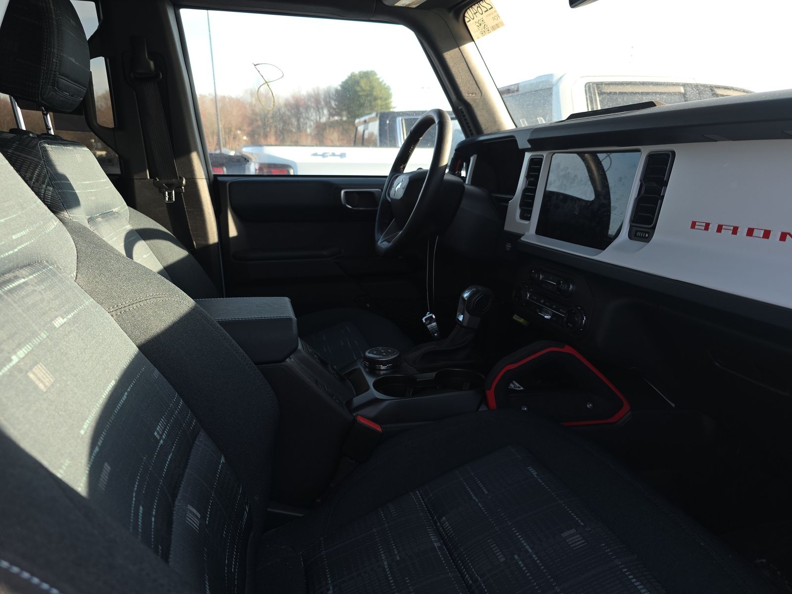 FORD BRONCO - 9