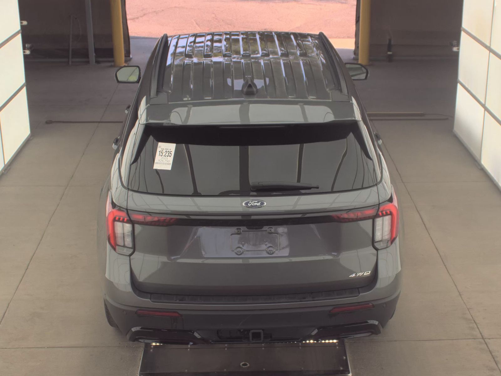 FORD EXPLORER - 7