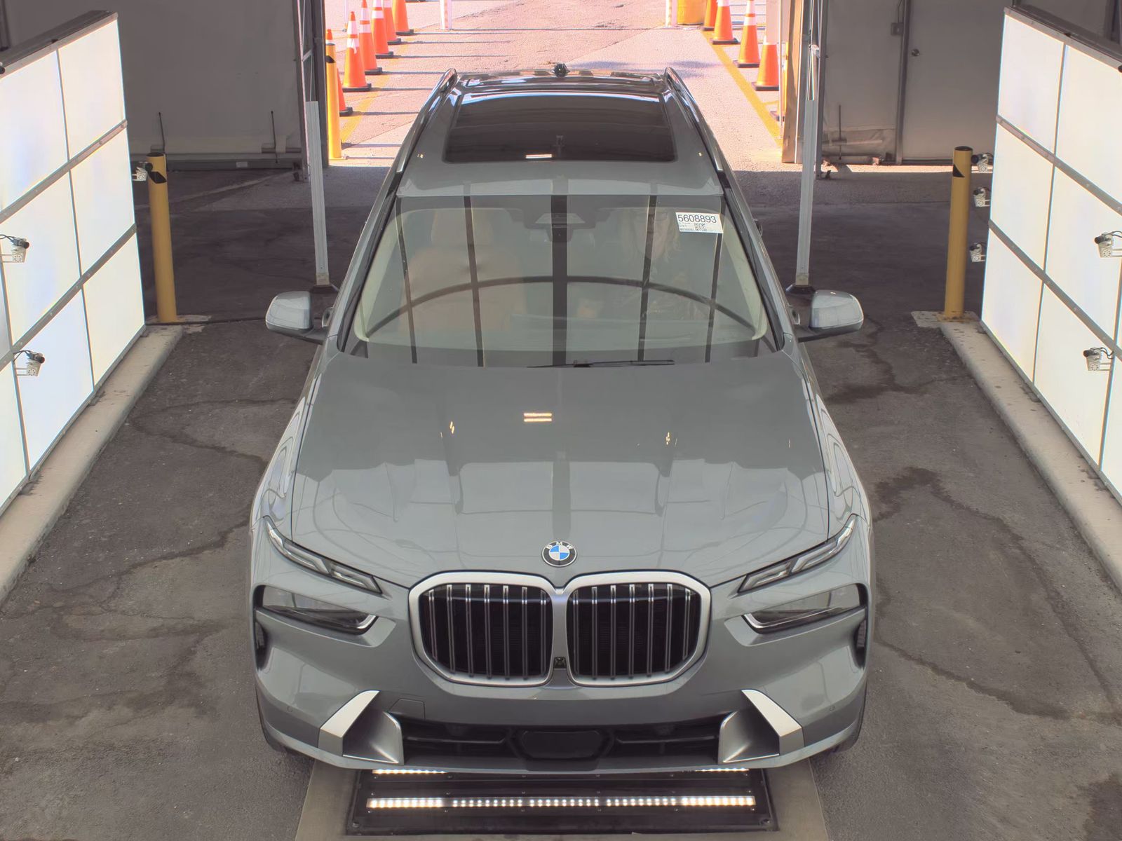 2026 BMW X7 xDrive40i AWD