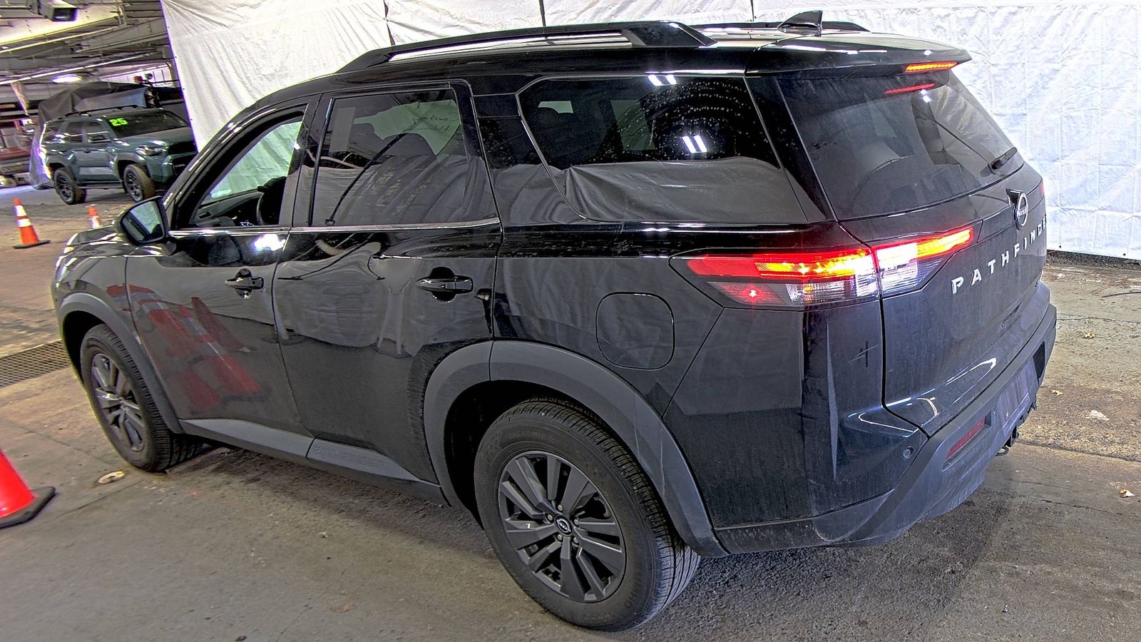 2022 Nissan Pathfinder SV AWD