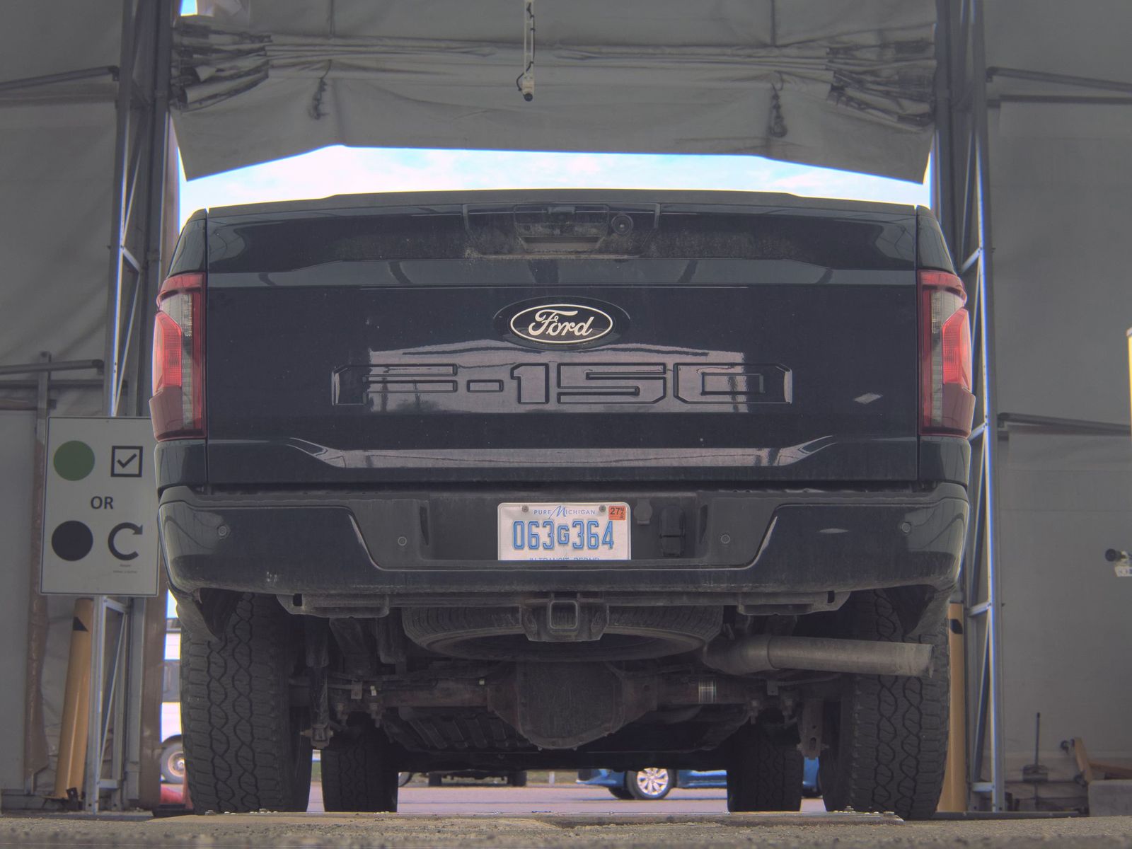 FORD F-150 - 8