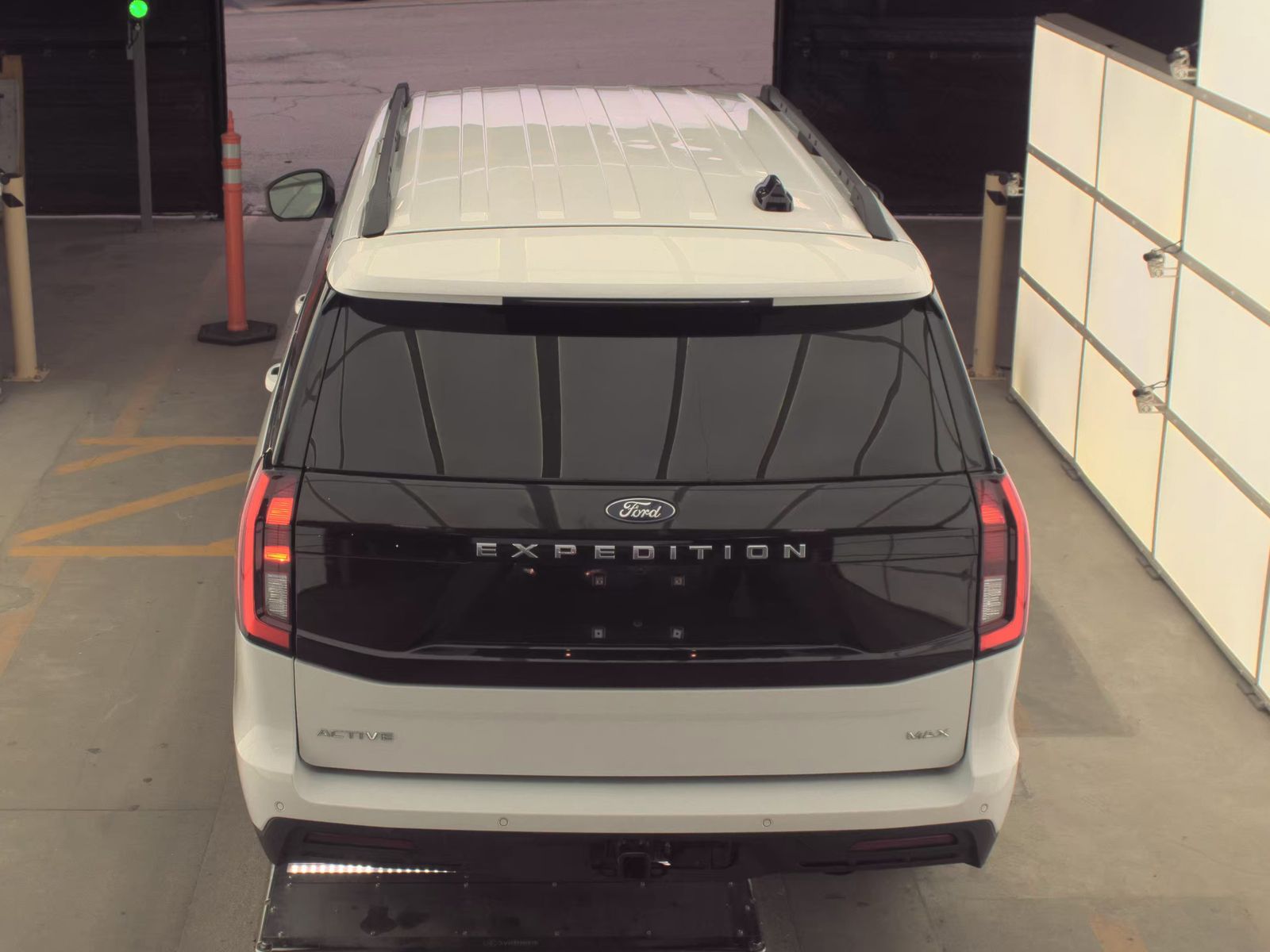 FORD EXPEDITION MAX - 7