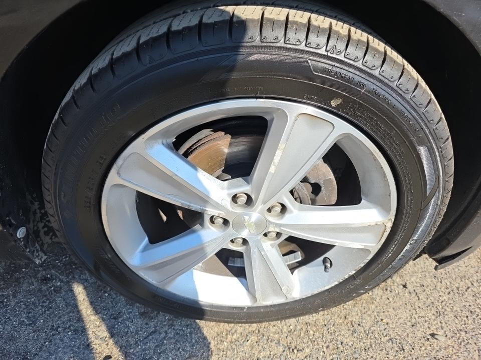 CHEVROLET LT W/2LT - 10