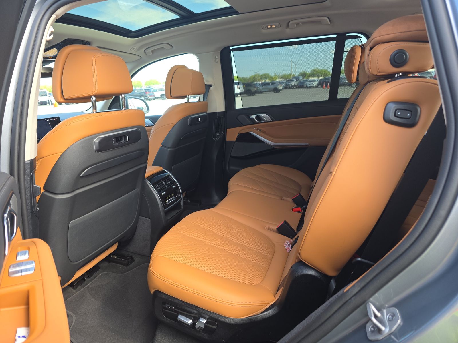 2026 BMW X7 xDrive40i AWD