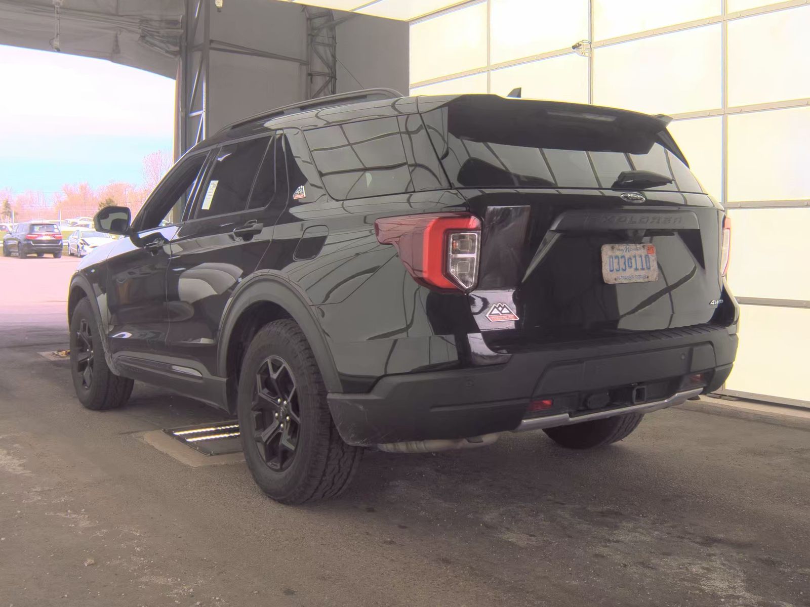 FORD EXPLORER - 9