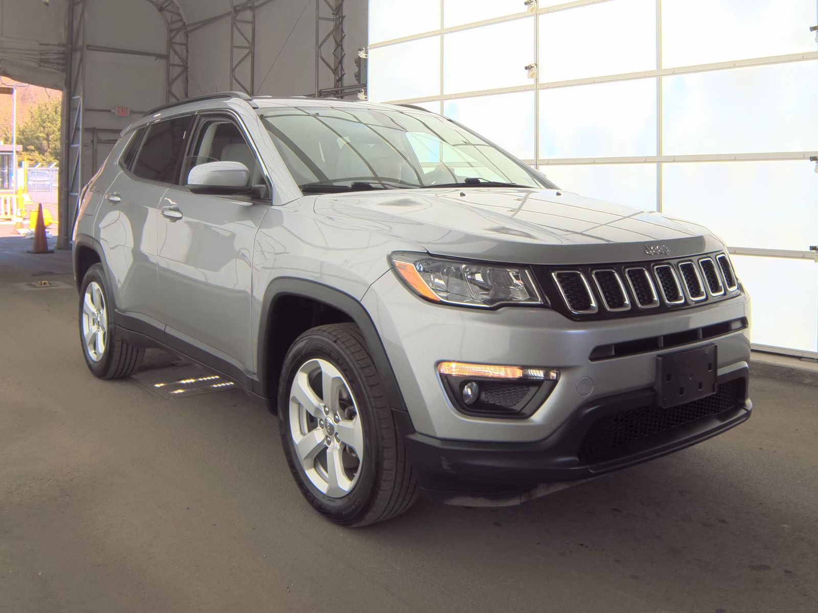 JEEP LATITUDE - 5