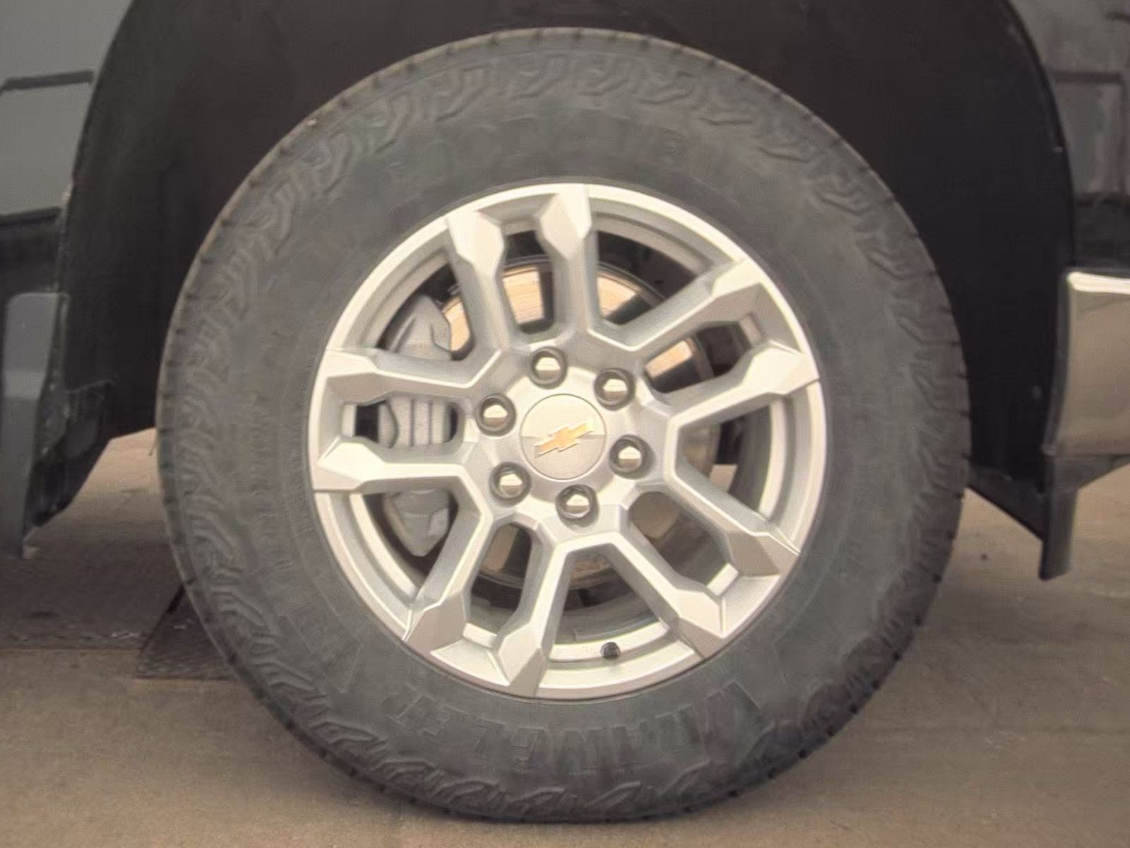2024 Chevrolet Silverado 1500 LT AWD