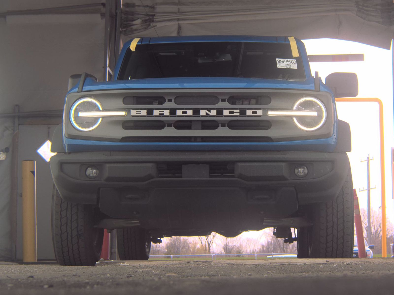 FORD BRONCO - 4