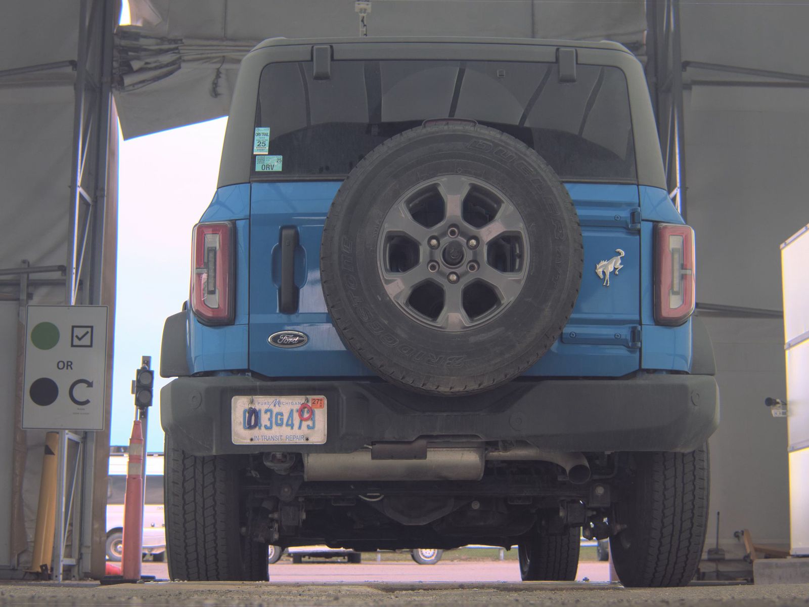 FORD BRONCO - 8