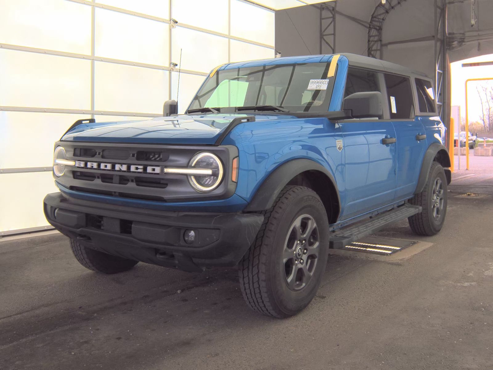FORD BRONCO - 1
